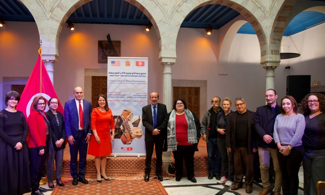 بدعم من صندوق السفراء وبتكلفة تفوق المليار ونصف .. انطلاق مشروع صيانة الآلات الموسيقية واعادة تأهيل مخازن "النجمة الزهراء "